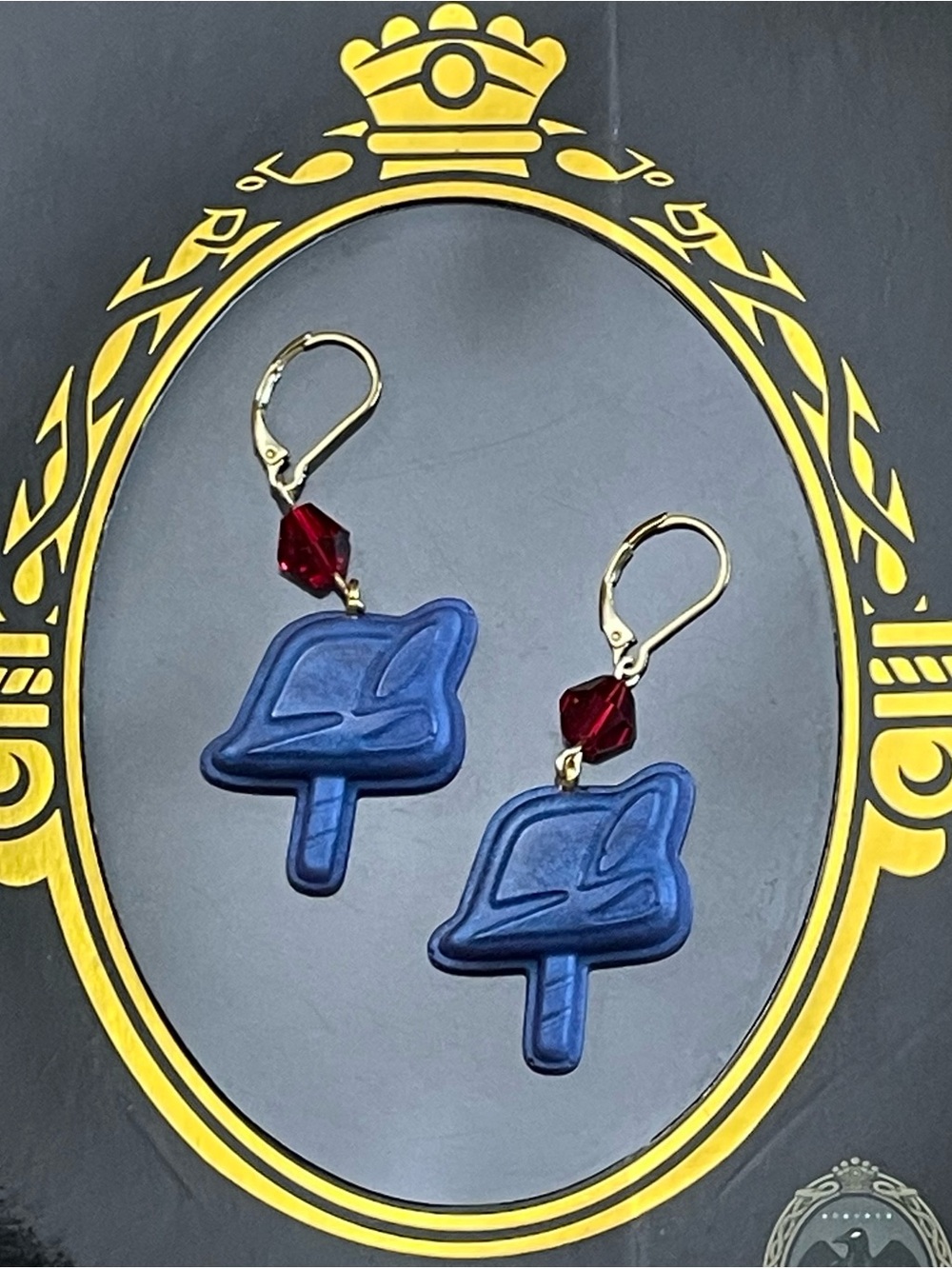 Twisted Wonderland Rook Hunt Inspired Groovy Candy Earrings